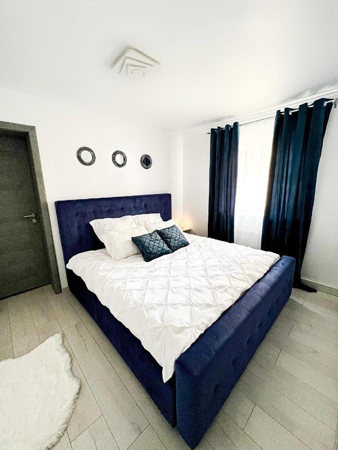Luxor Ultra-Central Apartments Sibiu Eksteriør billede
