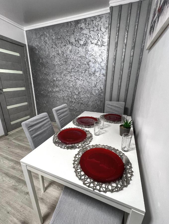 Luxor Ultra-Central Apartments Sibiu Eksteriør billede
